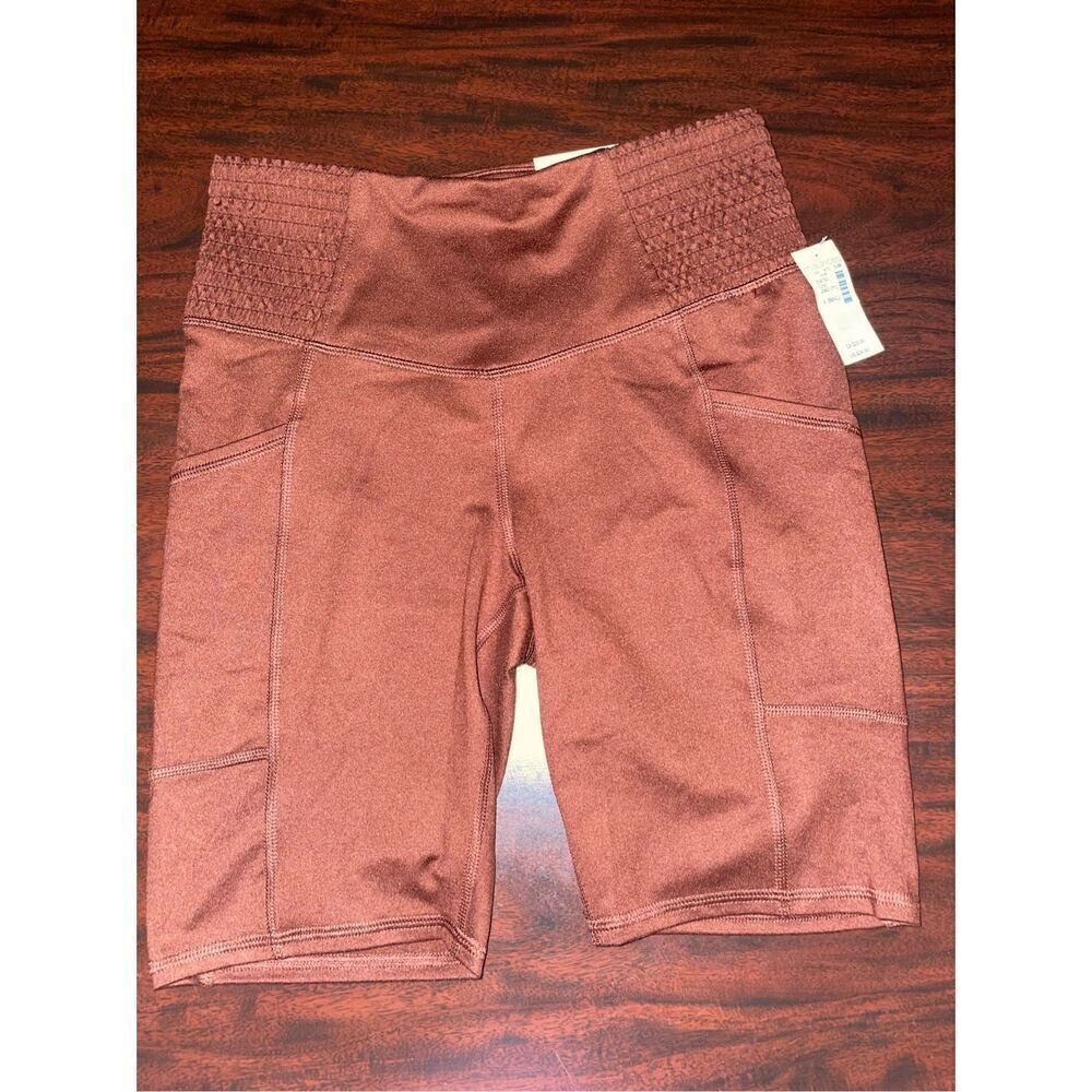 NWT Maurices Luxe Pocket 8” Super High Rise Bike Shorts in Rust Size X-Small
